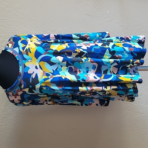 COPY - LOGO blue floral tunic POCKETS S - Picture 1 of 9